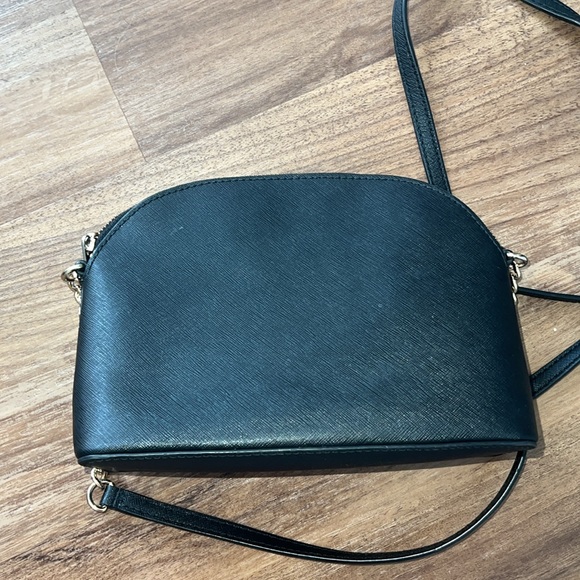 Michaels Kors Chain Leather Crossbody Bag - Picture 5 of 5